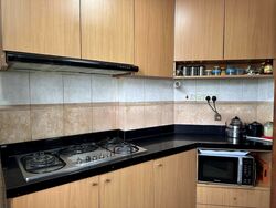 East Meadows (D16), Condominium #565047191